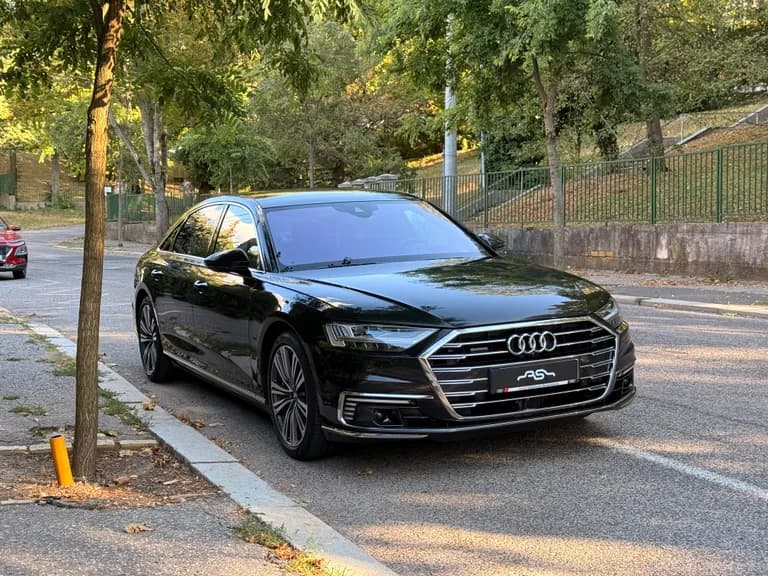 Audi A8L 60 TFSIe