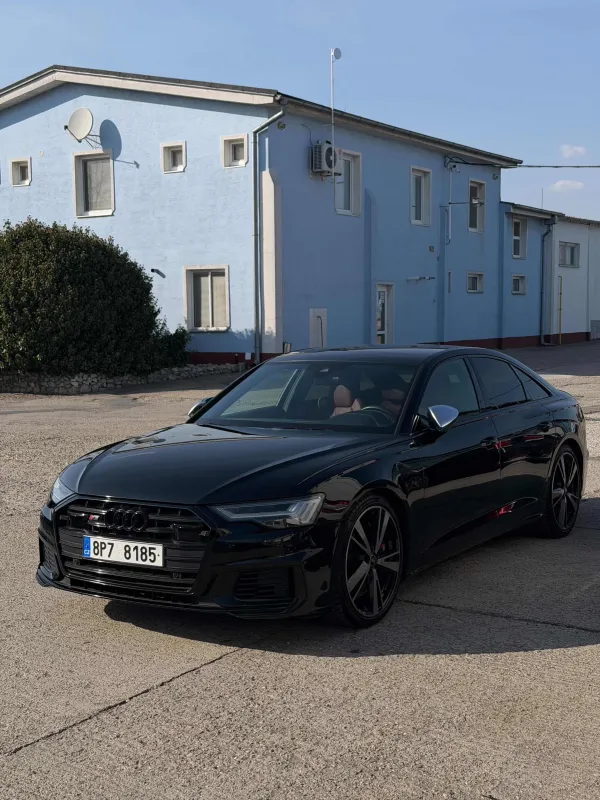 Audi S6